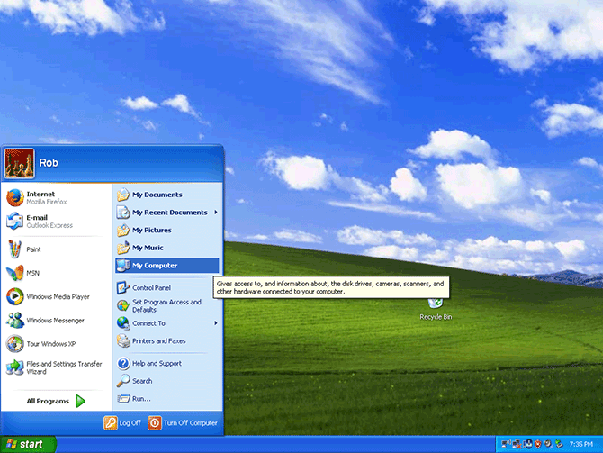 My Computer link highlighted in the Start menu on Windows XP