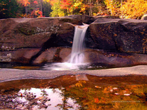 Small screenshot 3 of Autumn in New Hampshire